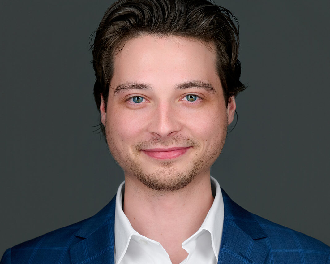 0126 021 ProC Mike 169 2 WEB